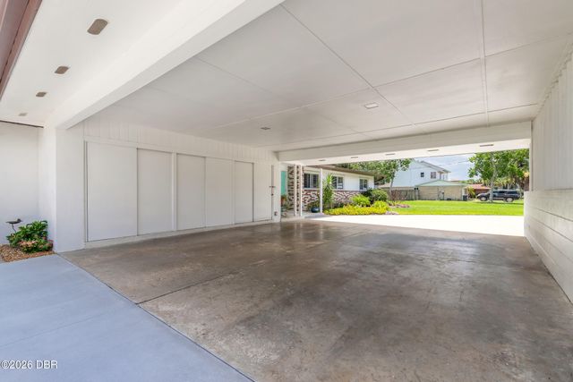 801 Fairway Drive, New Smyrna Beach, FL 32168