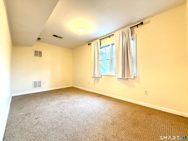 15 Scuppo Road 603, Danbury, CT 06811