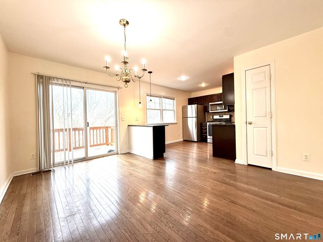 15 Scuppo Road 603, Danbury, CT 06811