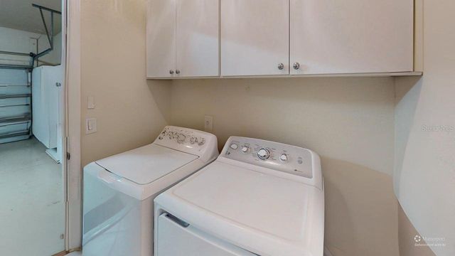 2571 LAURENTINA LANE, Cape Coral, FL 33909