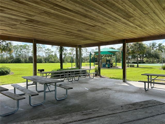 2571 LAURENTINA LANE, Cape Coral, FL 33909
