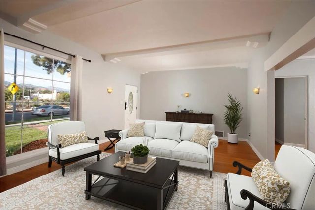 822 Monterey, Glendale, CA 91206