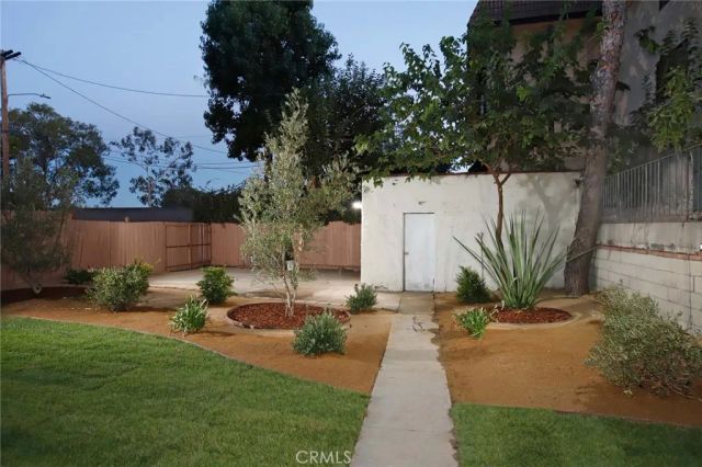 822 Monterey, Glendale, CA 91206