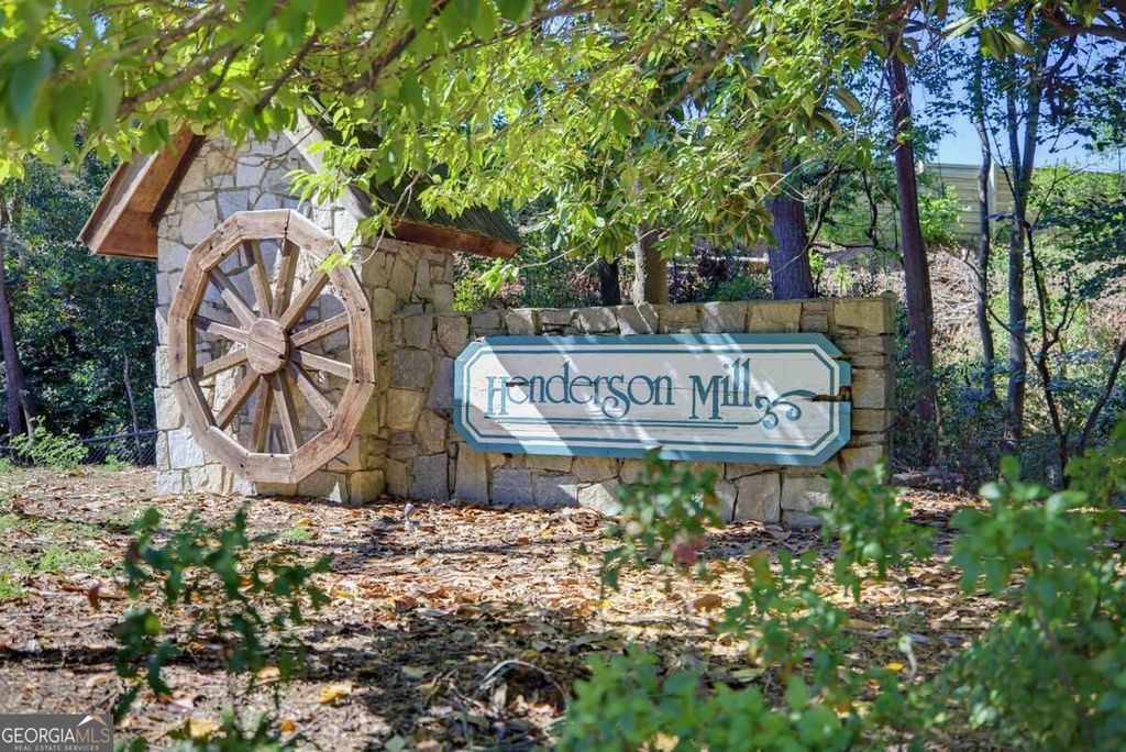 3212 Henderson Mill Road 2, Atlanta, GA 30341 — photo 2