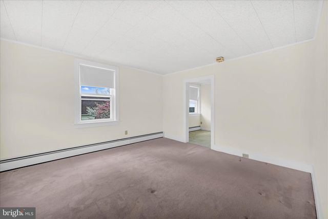 141 HARRISTOWN RD, Paradise, PA 17562
