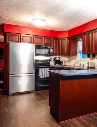 32 Buckhorn Court, Urbana, OH 43078