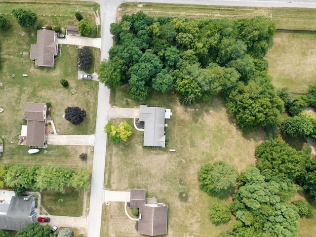32 Buckhorn Court, Urbana, OH 43078