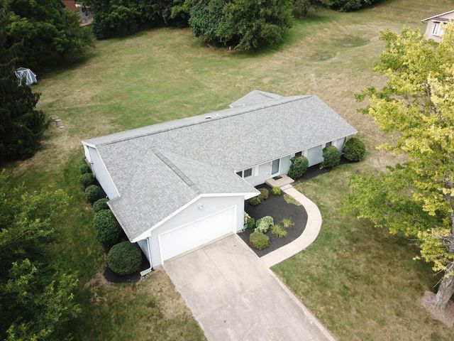 32 Buckhorn Court, Urbana, OH 43078