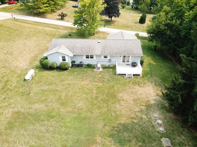 32 Buckhorn Court, Urbana, OH 43078