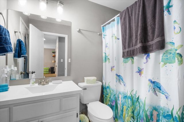 479 FOXFIRE DR, Columbia, MO 65201