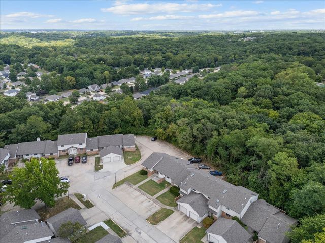 479 FOXFIRE DR, Columbia, MO 65201