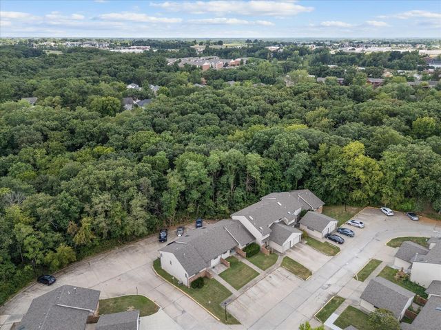 479 FOXFIRE DR, Columbia, MO 65201