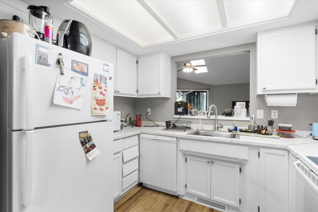 479 FOXFIRE DR, Columbia, MO 65201