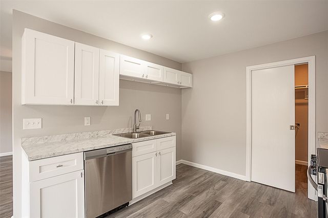 972 Park Meadow Drive, Beaumont, TX 77706