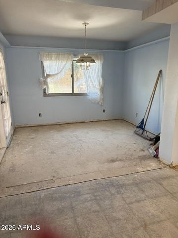 2417 E YUCCA Street, Phoenix, AZ 85028