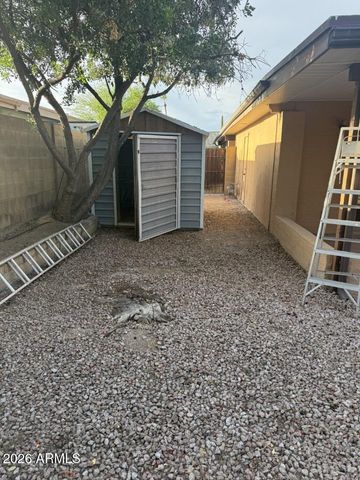 2417 E YUCCA Street, Phoenix, AZ 85028