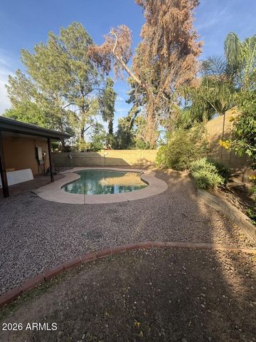 2417 E YUCCA Street, Phoenix, AZ 85028