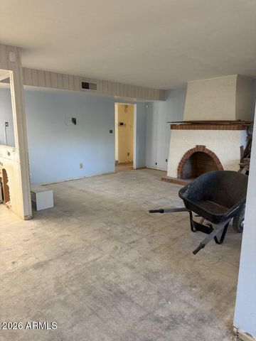 2417 E YUCCA Street, Phoenix, AZ 85028