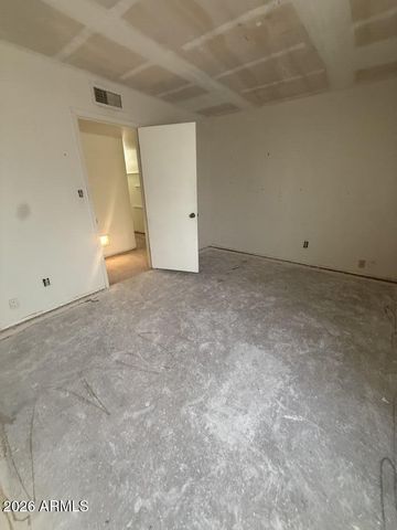 2417 E YUCCA Street, Phoenix, AZ 85028