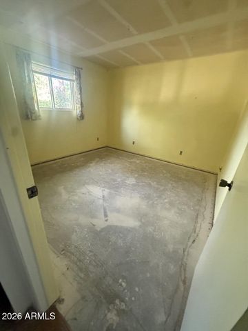 2417 E YUCCA Street, Phoenix, AZ 85028