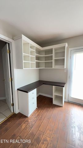 1801 Lake Ave 211, Knoxville, TN 37916