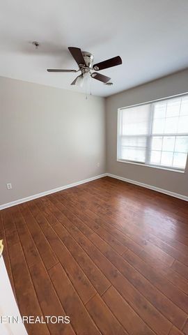 1801 Lake Ave 211, Knoxville, TN 37916