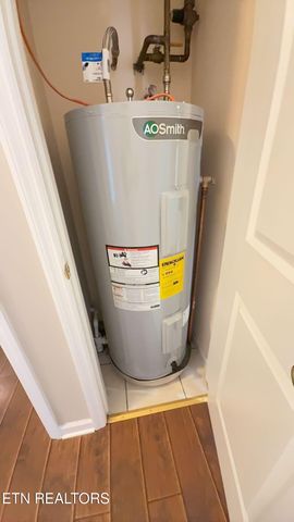 1801 Lake Ave 211, Knoxville, TN 37916