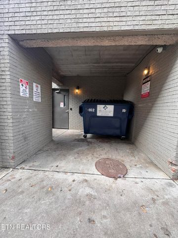 1801 Lake Ave 211, Knoxville, TN 37916