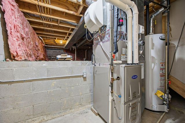 181 Brooksedge Drive, Pataskala, OH 43062