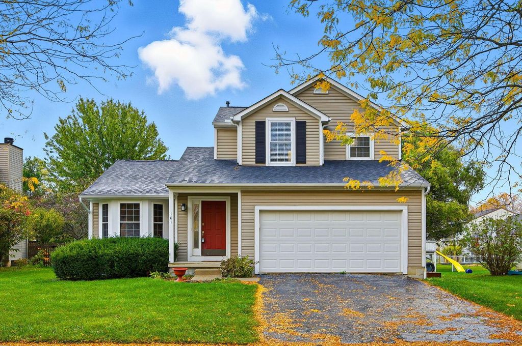 181 Brooksedge Drive, Pataskala, OH 43062