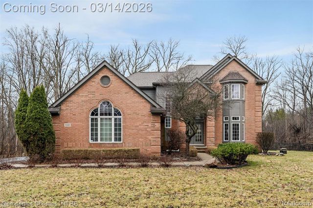 30485 Helmandale Drive, Franklin, MI 48025