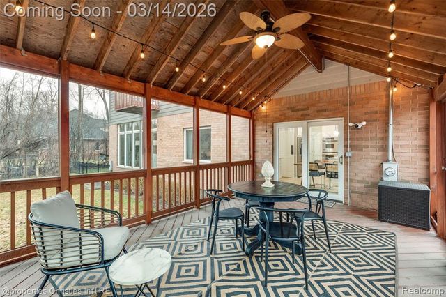 30485 Helmandale Drive, Franklin, MI 48025