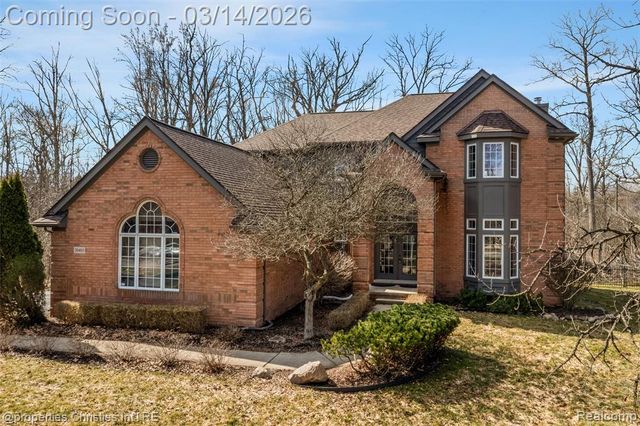 30485 Helmandale Drive, Franklin, MI 48025