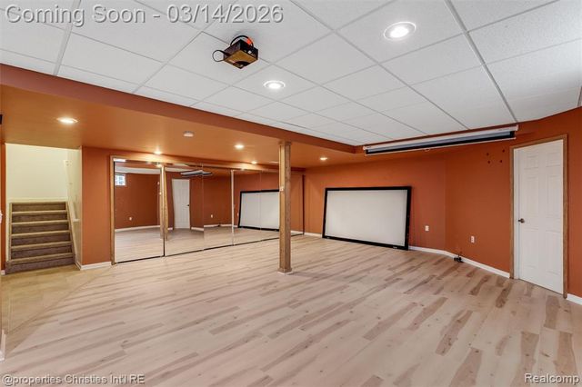 30485 Helmandale Drive, Franklin, MI 48025