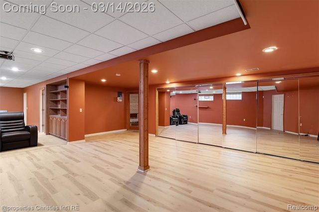 30485 Helmandale Drive, Franklin, MI 48025