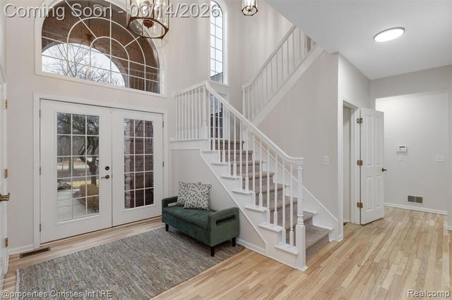 30485 Helmandale Drive, Franklin, MI 48025