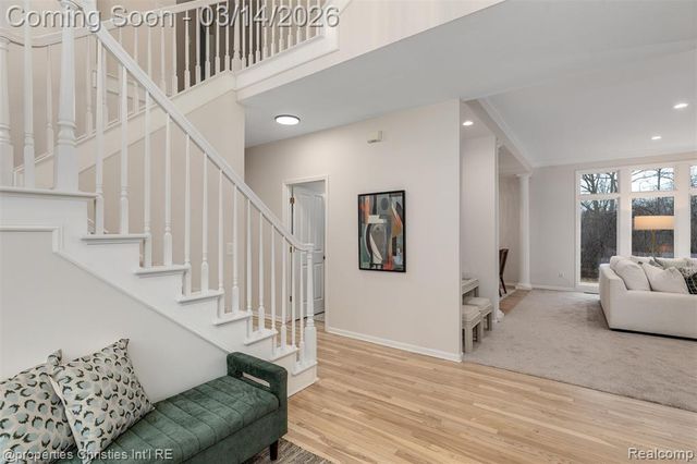 30485 Helmandale Drive, Franklin, MI 48025