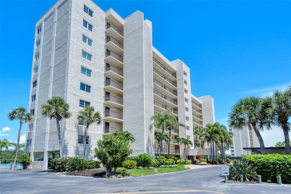 9393 MIDNIGHT PASS ROAD 302, Sarasota, FL 34242