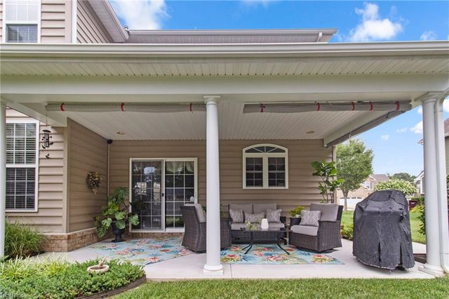 509 Hanbury RD W, Chesapeake, VA 23322