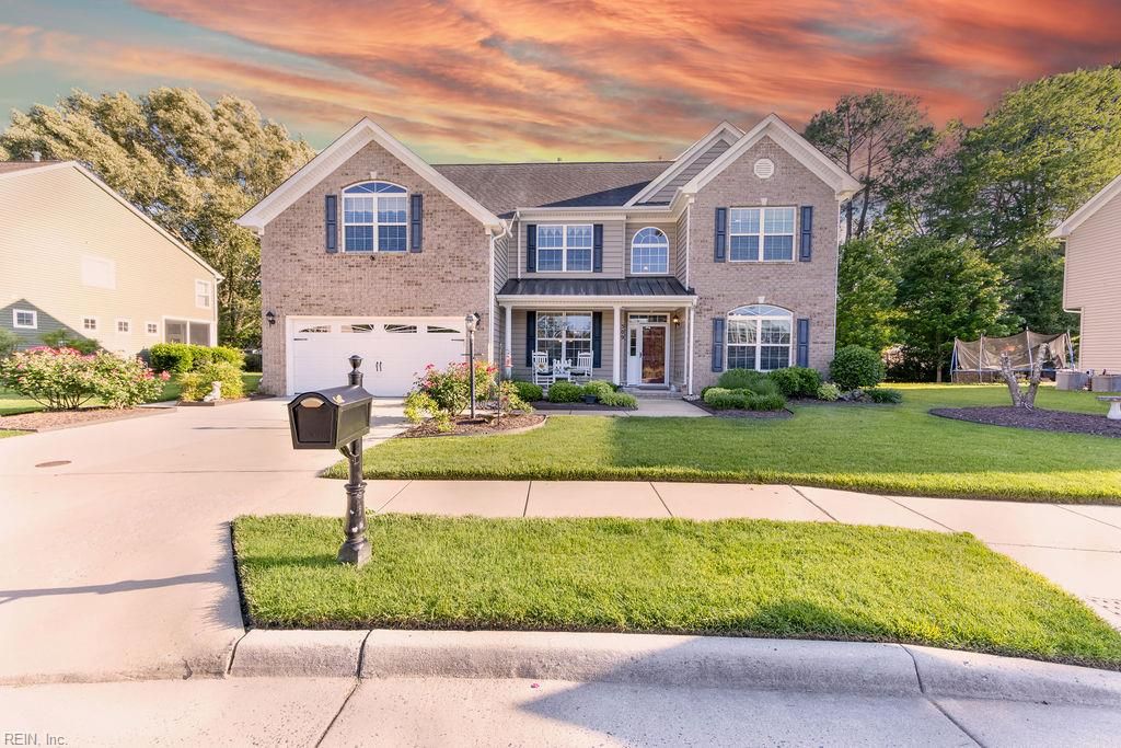 509 Hanbury RD W, Chesapeake, VA 23322