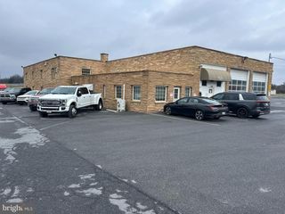 8977 WILLIAMSPORT PIKE, Falling Waters, WV 25419