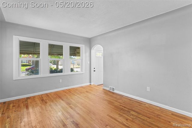 11327 Whitehill Street, Detroit, MI 48224