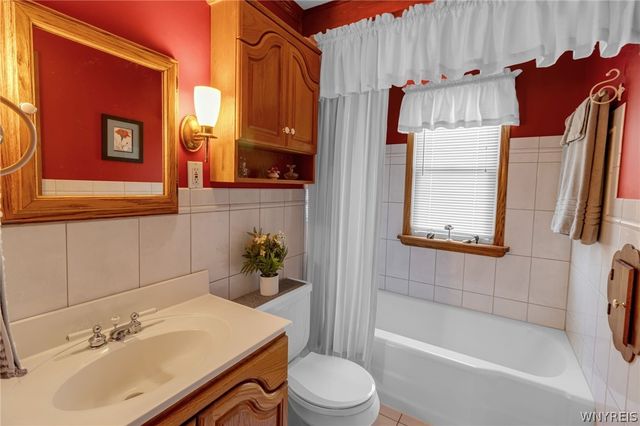 204 Lyndale Avenue, Tonawanda, NY 14223