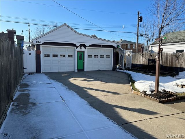 204 Lyndale Avenue, Tonawanda, NY 14223