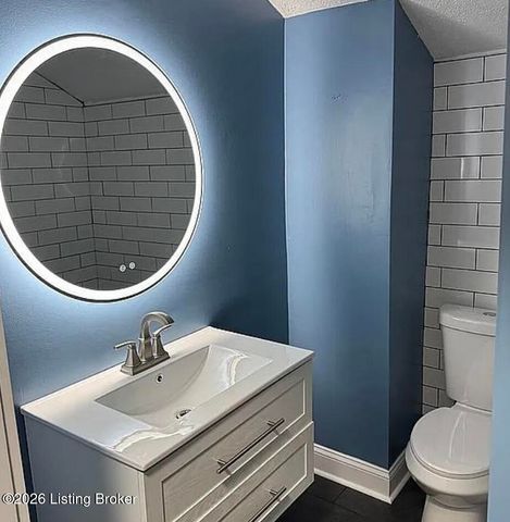 1439 S 8th St, Louisville, KY 40208