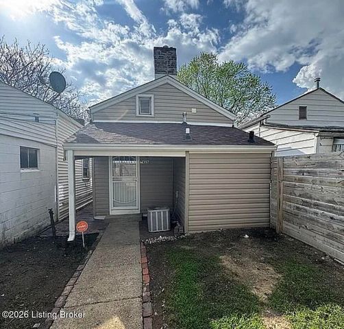 1439 S 8th St, Louisville, KY 40208