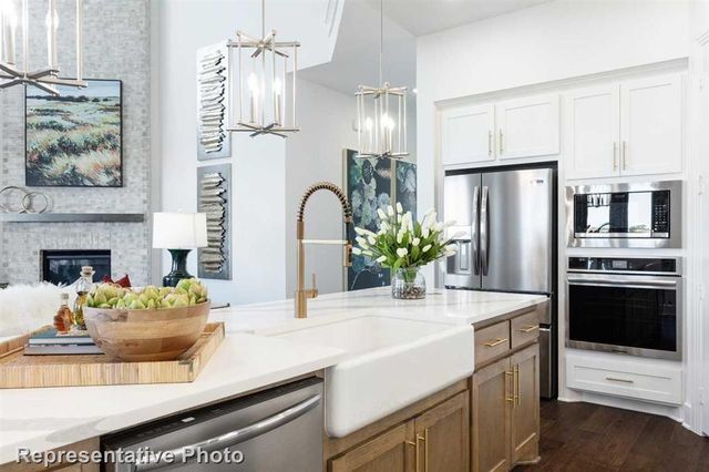24711 N Hibiscus Garden Way N, Katy, TX 77493