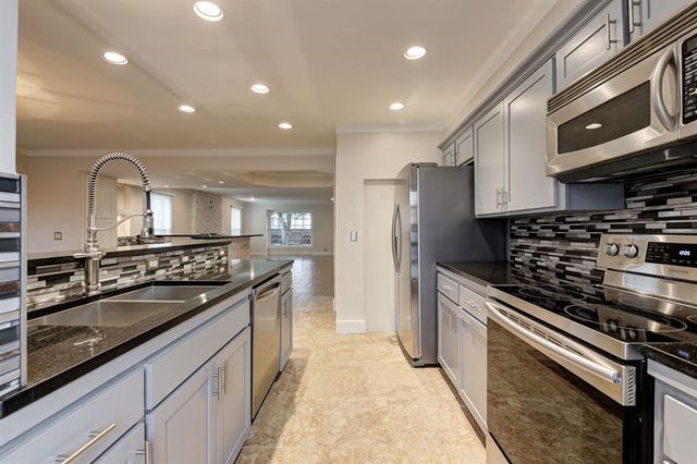 6457 Brandywine Lane, Oklahoma City, OK 73116