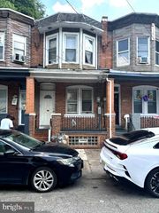 1252 CHASE ST, Camden, NJ 08104