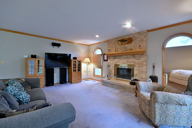 213 John Drive, Bartlett, IL 60103